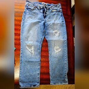 Daze Jeans Women's 32 Blue Straight Crop Ripped Medium Wash Faded Hug Denim